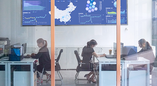 我們不一樣，舊樓加裝也有“委員會(huì)”