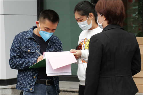 抗擊疫情，守護(hù)乘梯安全，辛格林電梯彰顯本土企業(yè)擔(dān)當(dāng)