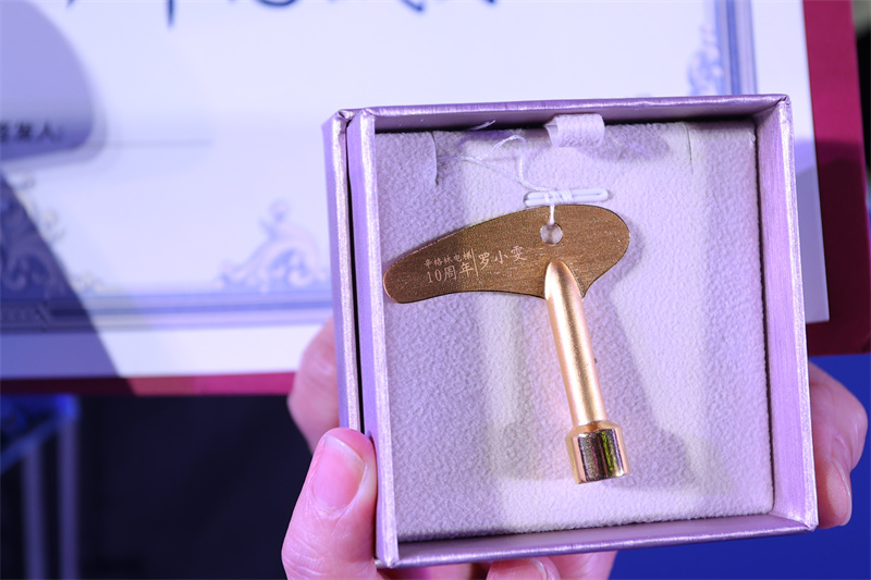 揭曉佛山智能別墅電梯品牌，辛格林電梯實(shí)力服雙重保障