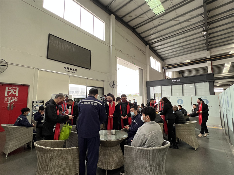 IMG_9077.jpg IMG_9077.jpg