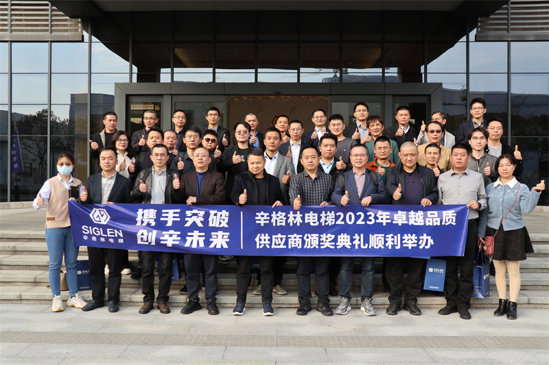 IMG_0807.jpg IMG_0807.jpg