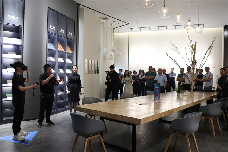 廣東別墅<a href='http://m.610300.cn/jydt.htm' class='keys' title='點(diǎn)擊查看關(guān)于家用電梯的相關(guān)信息' target='_blank'>家用電梯</a>品牌排名,別墅家用電梯排名